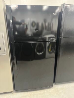 Refurbished – 33" Fridge Whirlpool WRT351SFYB00