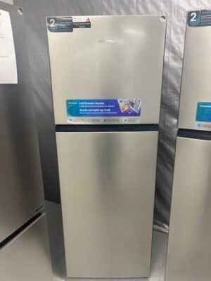 Open Box – 23" Fridge Hisense RT12A2CSE
