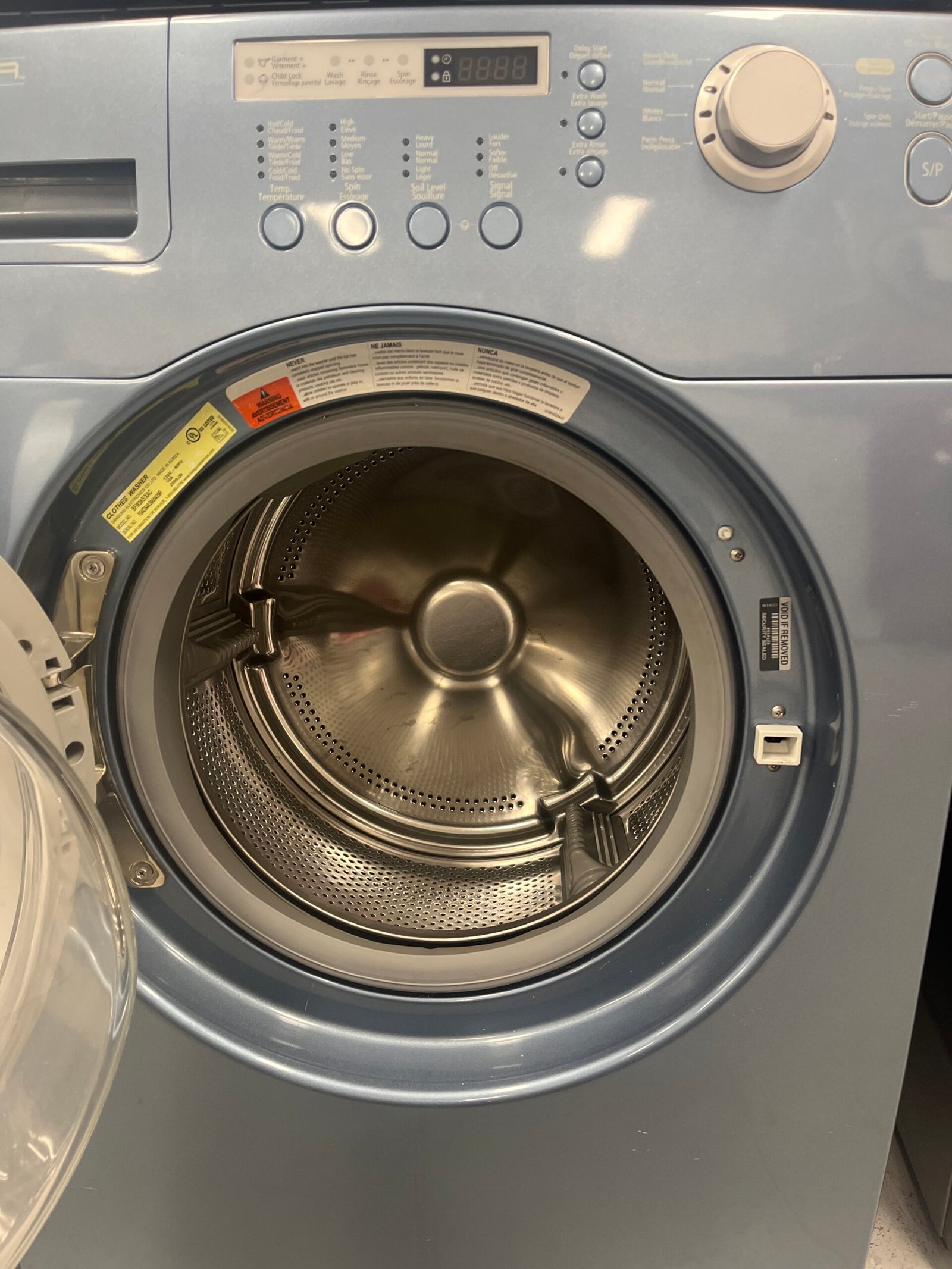 Refurbished-27-Laundry-Set-Brada-BFW36B-BED70B-1